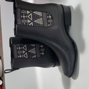 Black bootie rain boots